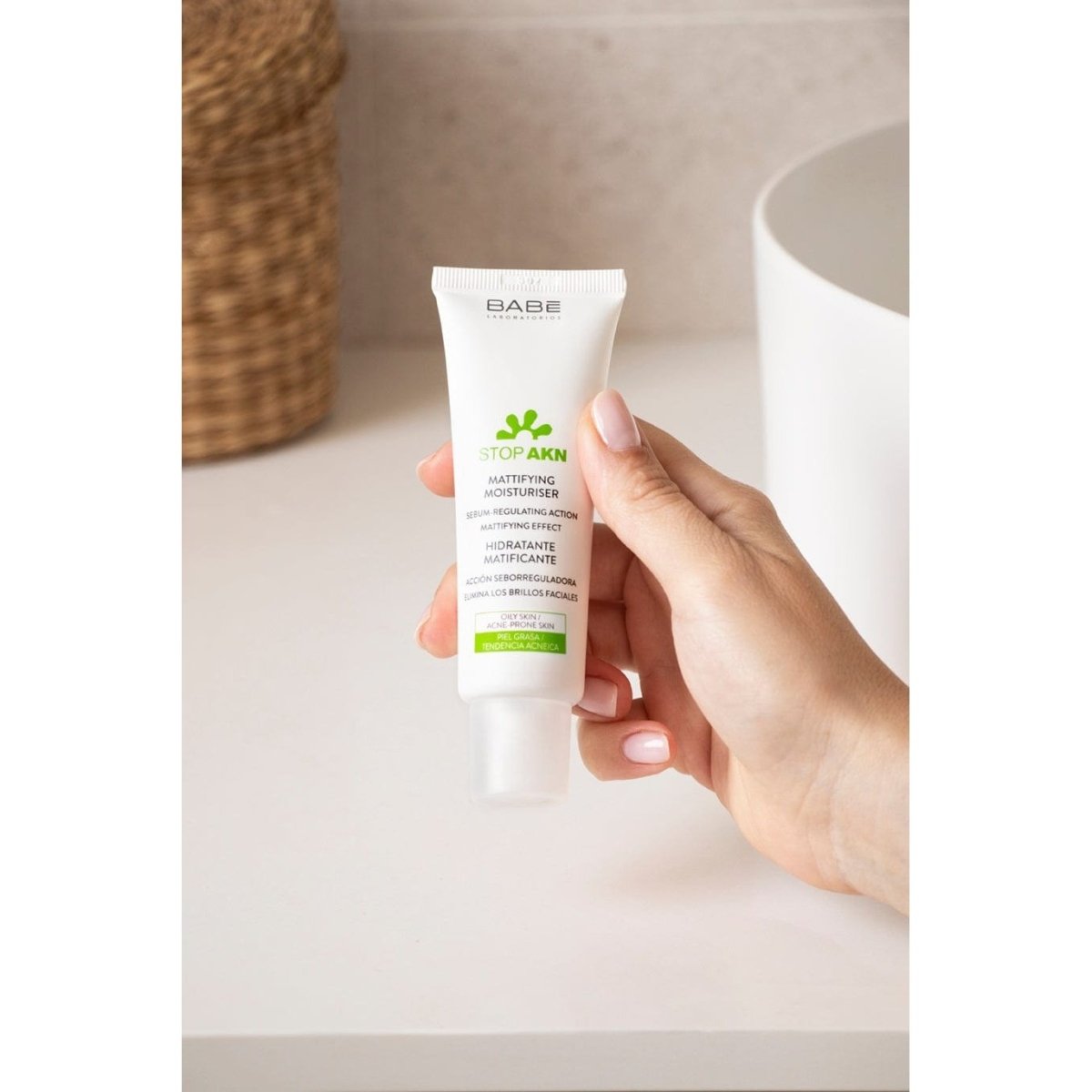 Babe Stop AKN Mattifying Moisturiser Matlaştırıcı Etkili Nemlendirici 50 ml - Melori