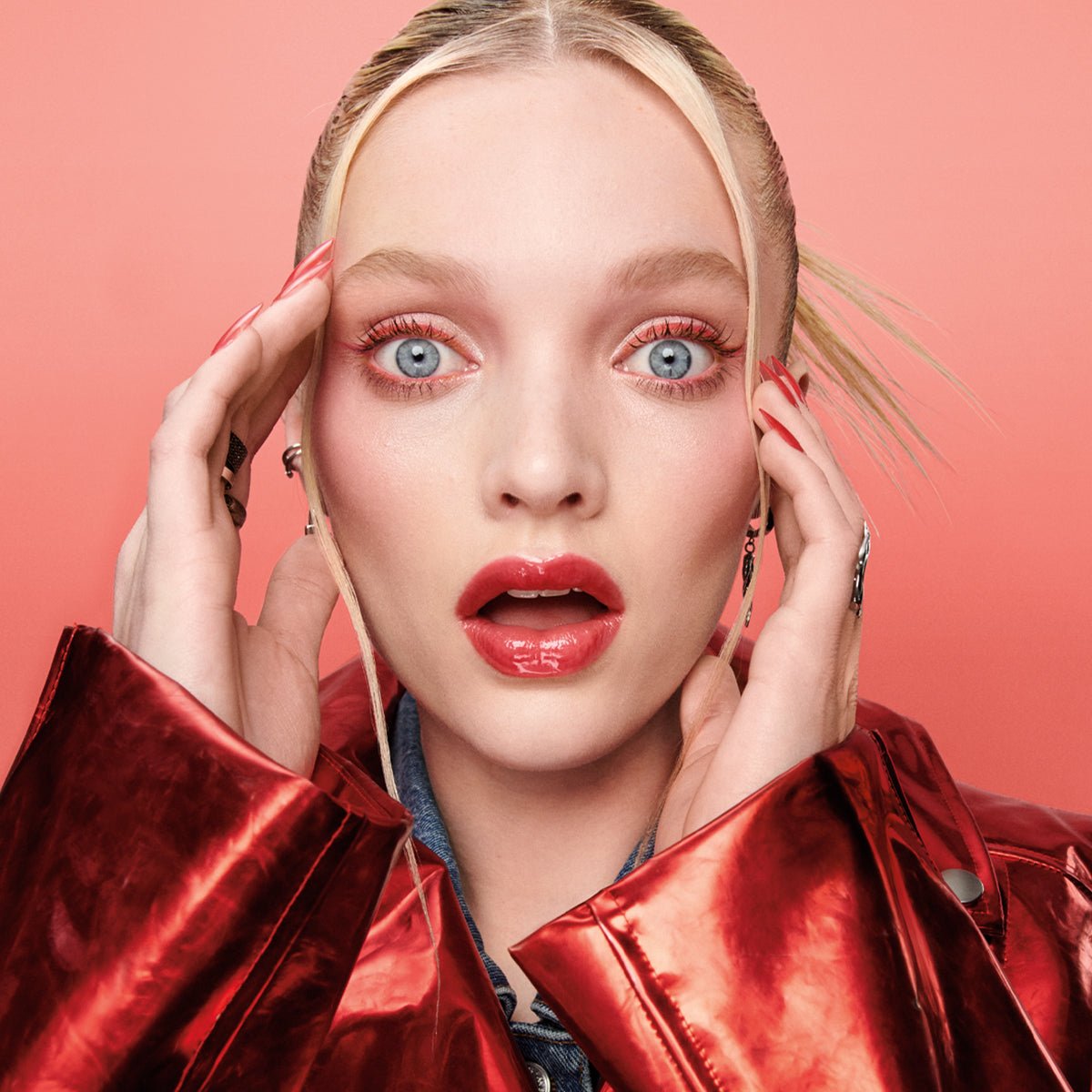 Maybelline New York Lifter Plump Dudak Parlatıcısı - 003 Pink Sting - Melori