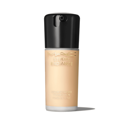 Mac Studio Radiance Serum-Powered Foundation -NC15
