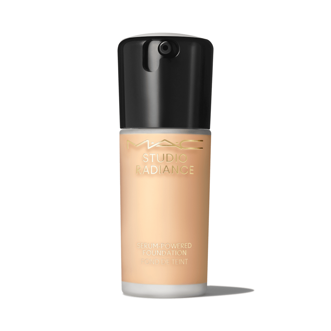 Mac Studio Radiance Serum-Powered Foundation -NC18