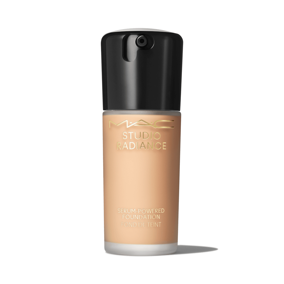 Mac Studio Radiance Serum-Powered Foundation -NW20