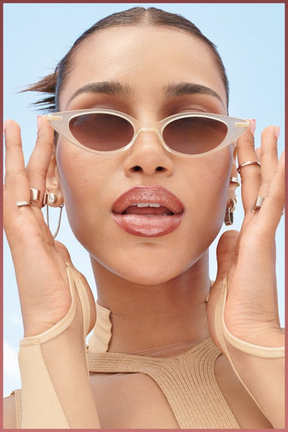 Maybelline New York Lifter Liner Dudak Kalemi - 09 Peaking - Melori